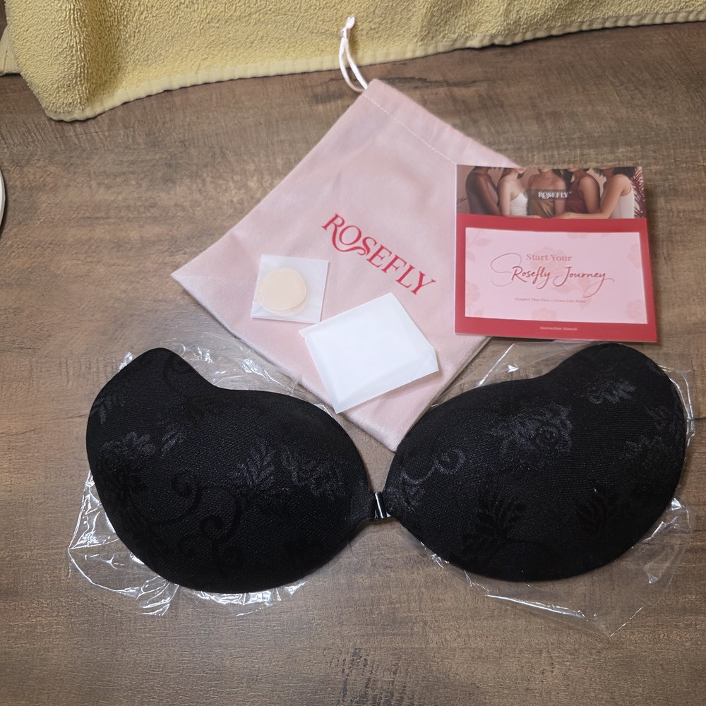 Rosefly Sticky Size D Black Floral Strapless Bra